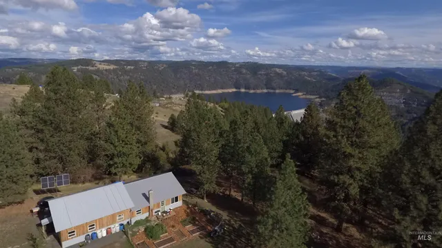 $259,900 | 1510 Summitview Drive, Ahsahka, ID 83520