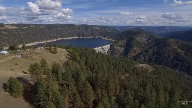 $259,900 | 1510 Summitview Drive, Ahsahka, ID 83520