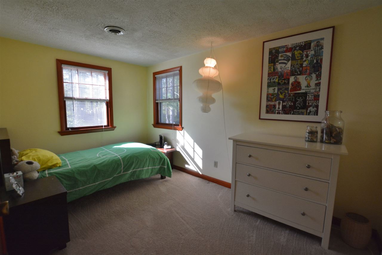 48 Haverhill Road Salem, NH 03079 - Photo 22 of 24