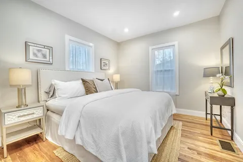 $849,900 | 114-116 West Wyoming Avenue, Unit 1, Melrose, MA 02176