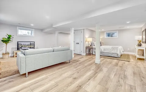 $849,900 | 114-116 West Wyoming Avenue, Unit 1, Melrose, MA 02176