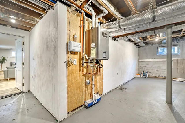 $849,900 | 114-116 West Wyoming Avenue, Unit 1, Melrose, MA 02176