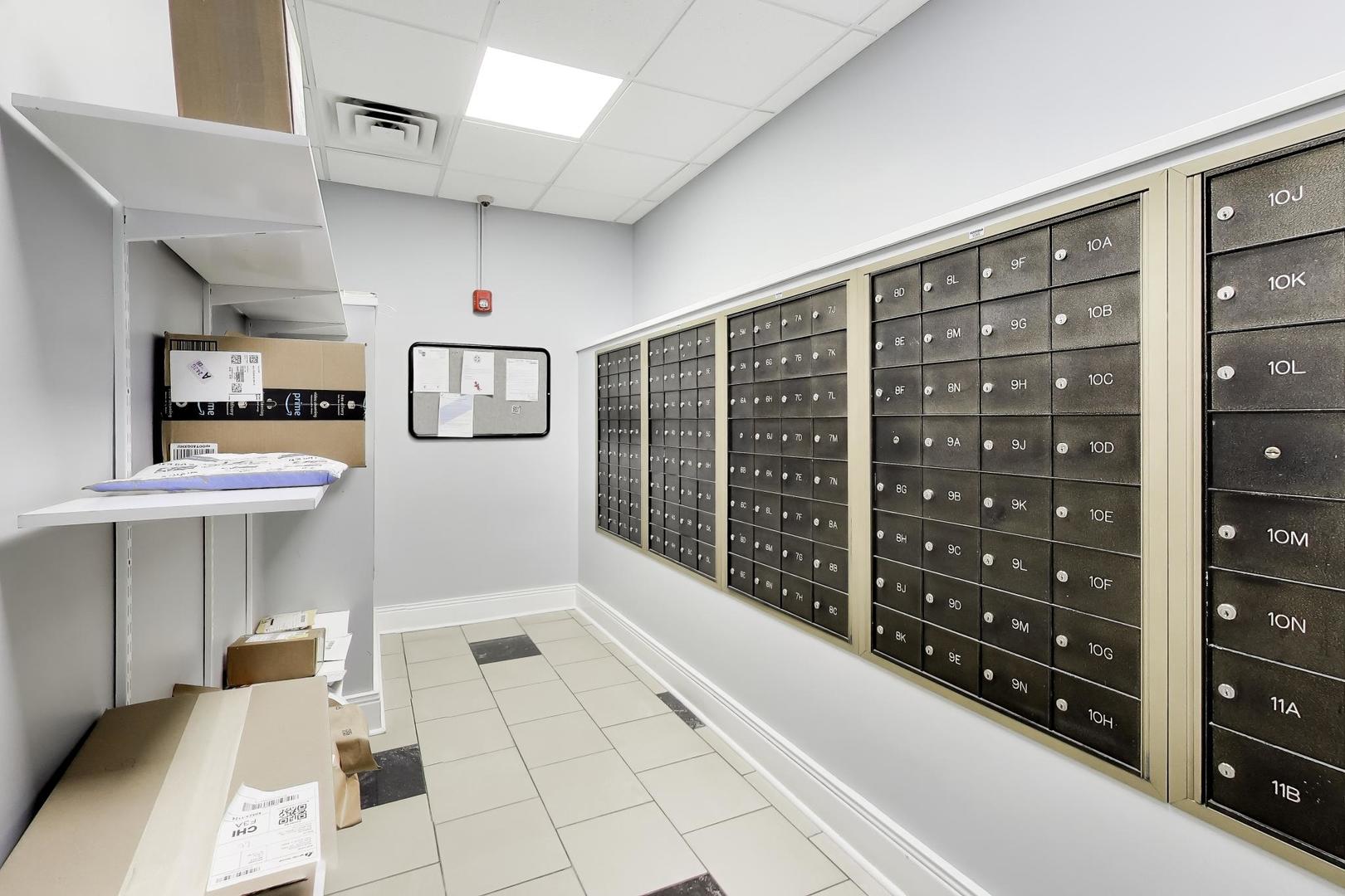 40 North Tower Road, Unit 4F Oak Brook, IL 60523 - Photo 24 of 32