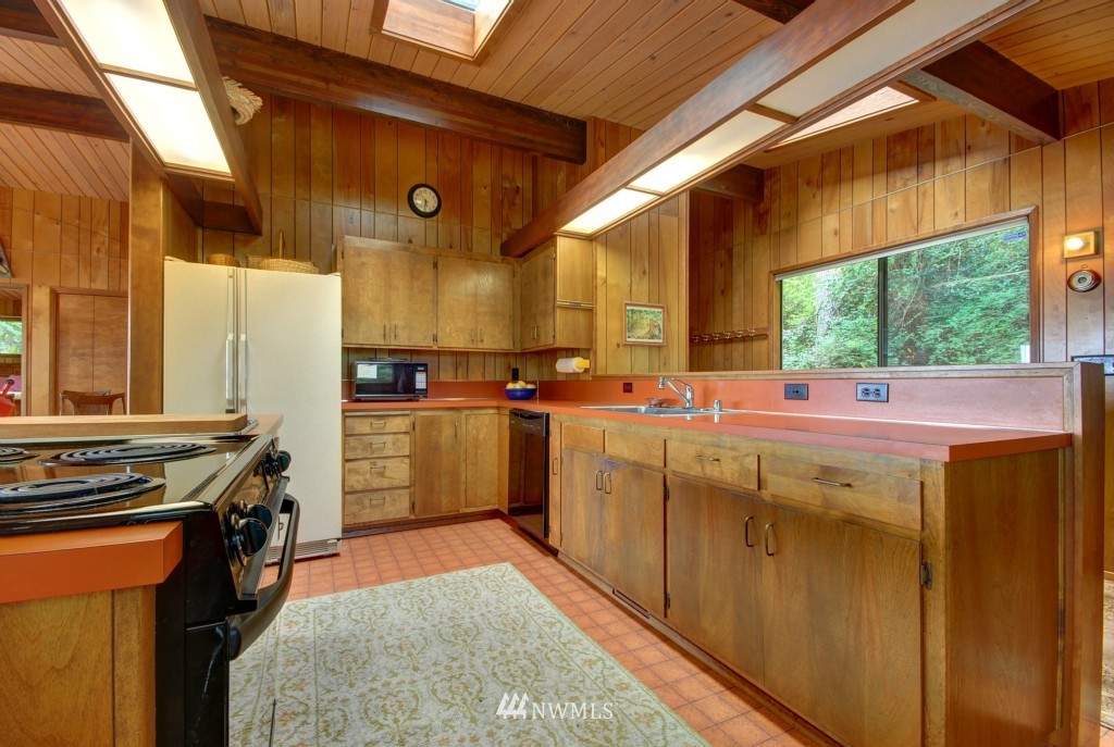 1665 North Bluff Road Greenbank, WA 98253 - Photo 6 of 15 Gallery Image 6