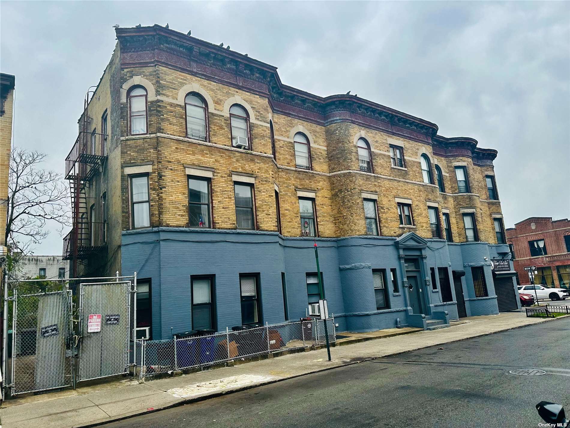 879 Knickerbocker Avenue Brooklyn, NY 11207 - Photo 2 of 21 Main Ent. on Decatur st.