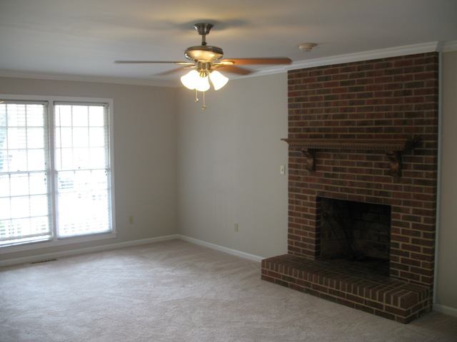 110 Oak Wind Circle Greer, SC 29651 - Photo 4 of 25