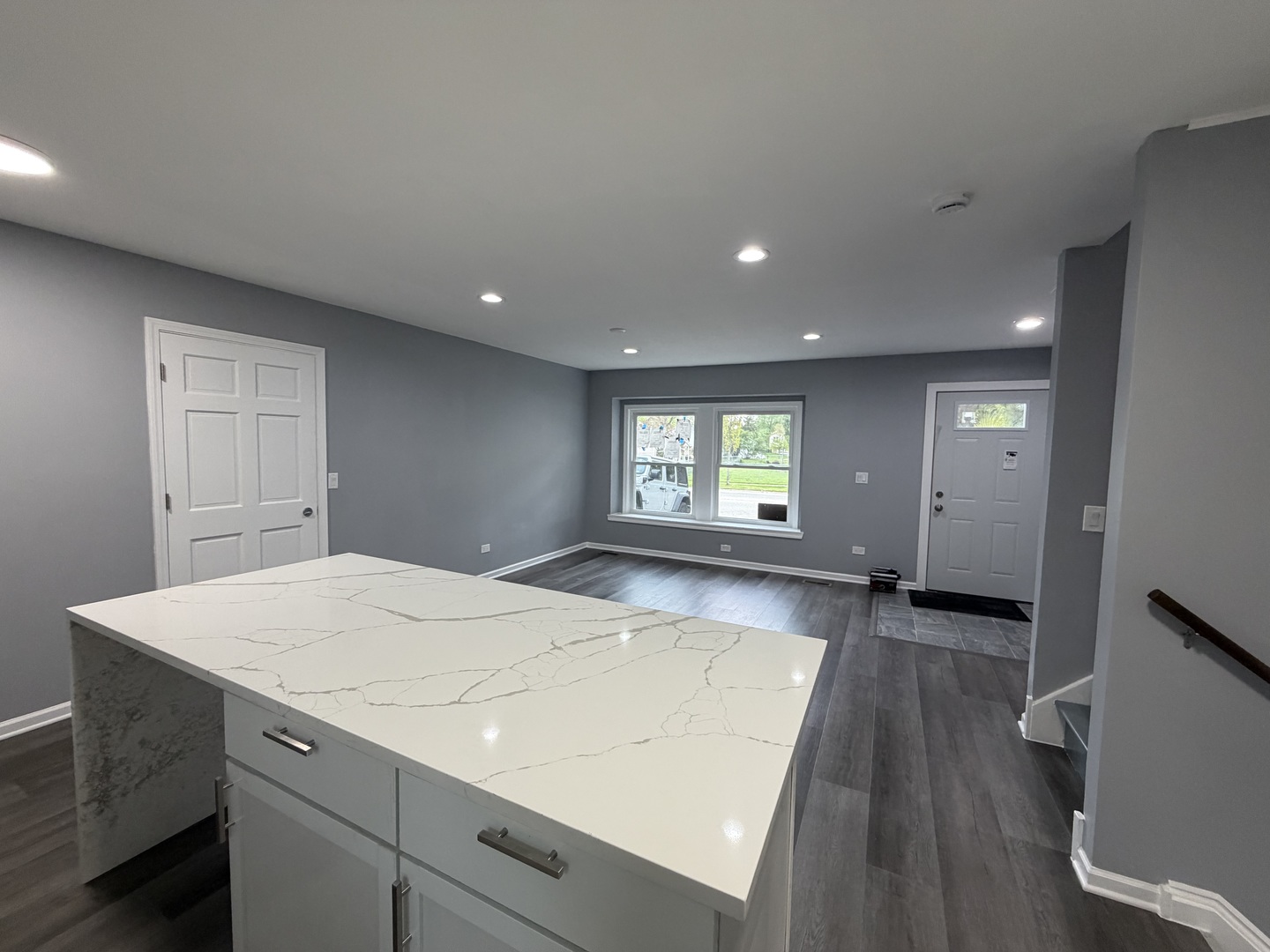 200 Lee Lane Bolingbrook, IL 60440 - Photo 11 of 40