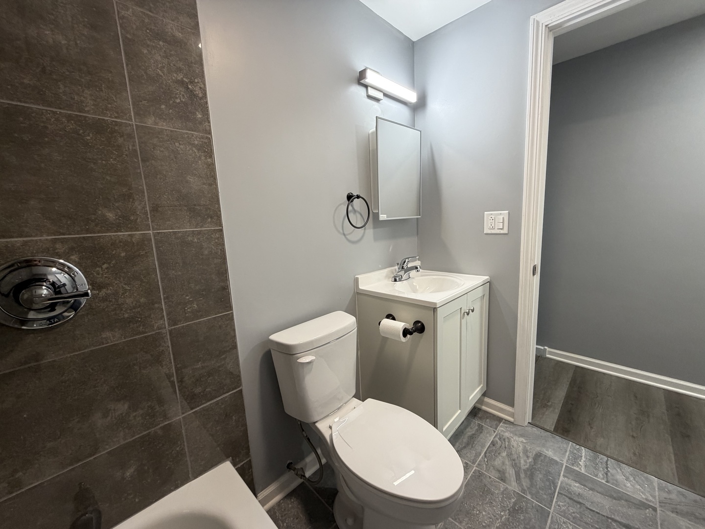 200 Lee Lane Bolingbrook, IL 60440 - Photo 19 of 40