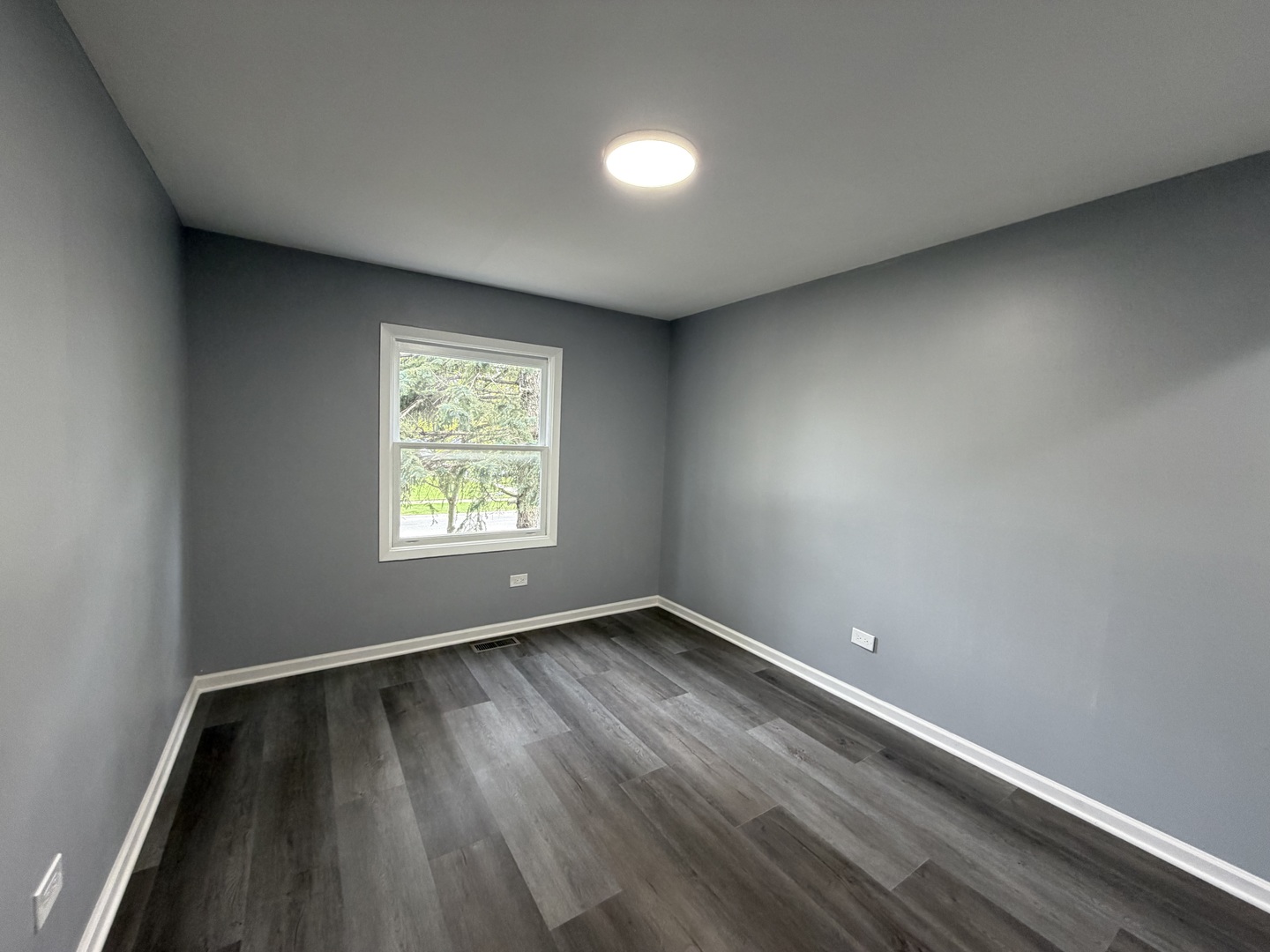 200 Lee Lane Bolingbrook, IL 60440 - Photo 23 of 40