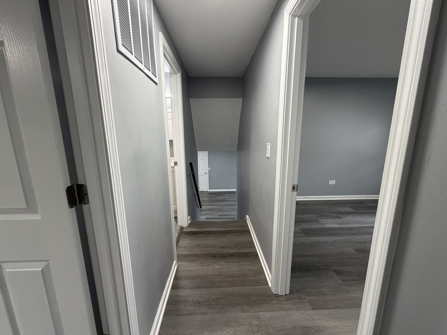 200 Lee Lane Bolingbrook, IL 60440 - Photo 26 of 40