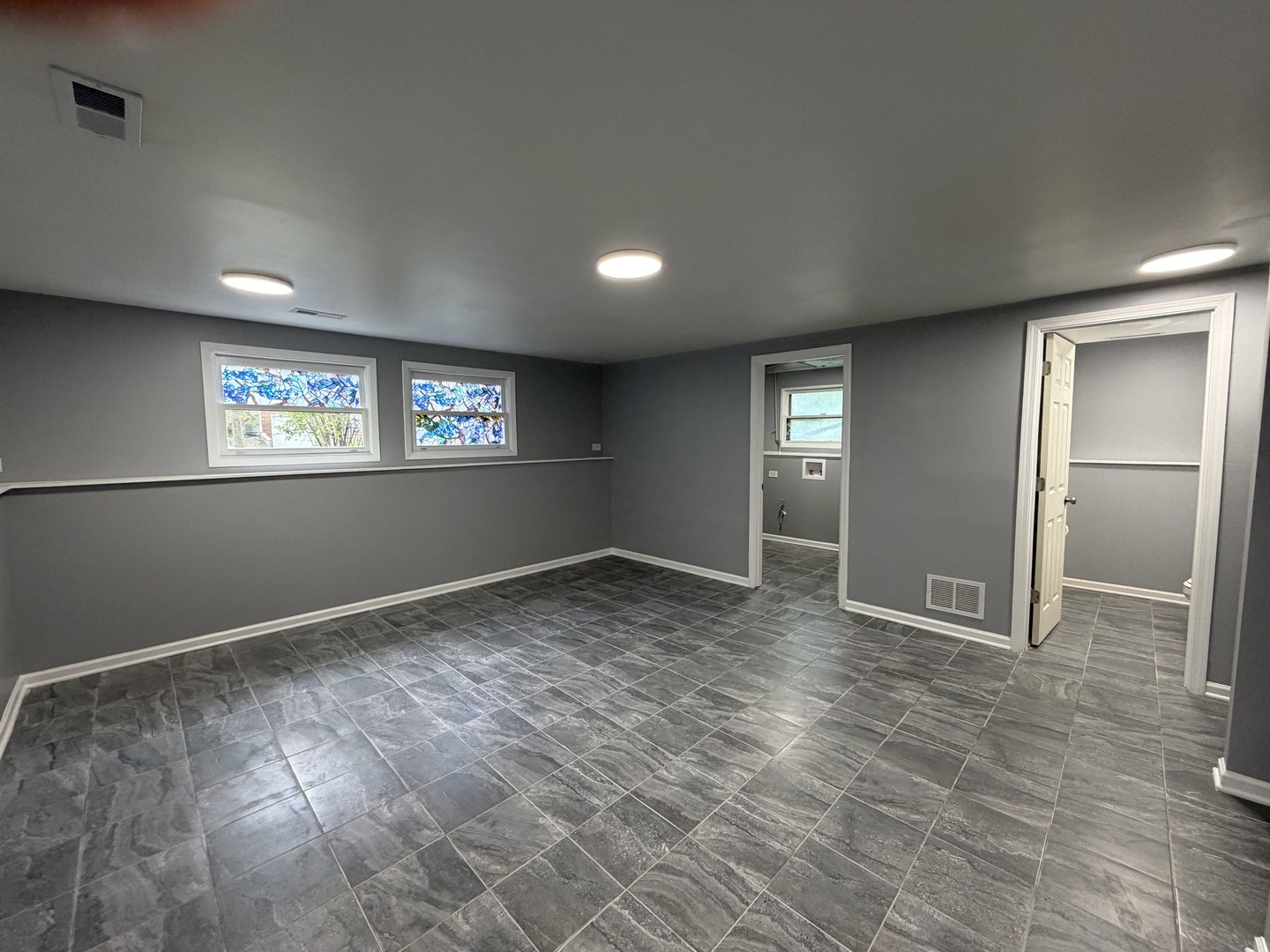 200 Lee Lane Bolingbrook, IL 60440 - Photo 27 of 40