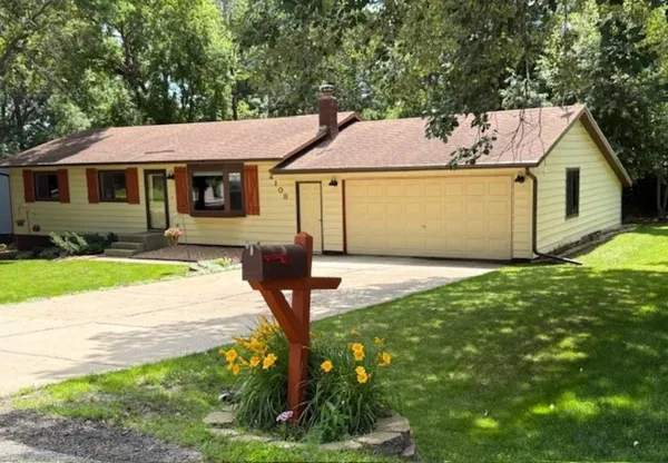$297,000 | 2108 Irvine Place, Alexandria, MN 56308
