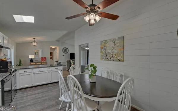 $769,900 | 809 Glenn Ferry Road, Fair Play, SC 29643