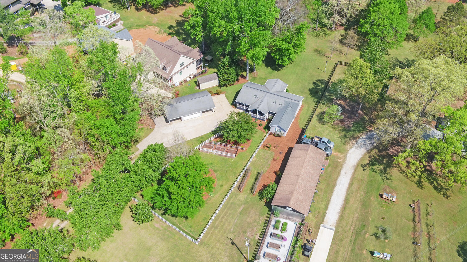 809 Glenn Ferry Road Fair Play, SC 29643 - Photo 70 of 78 an aerial view of a house with a yard