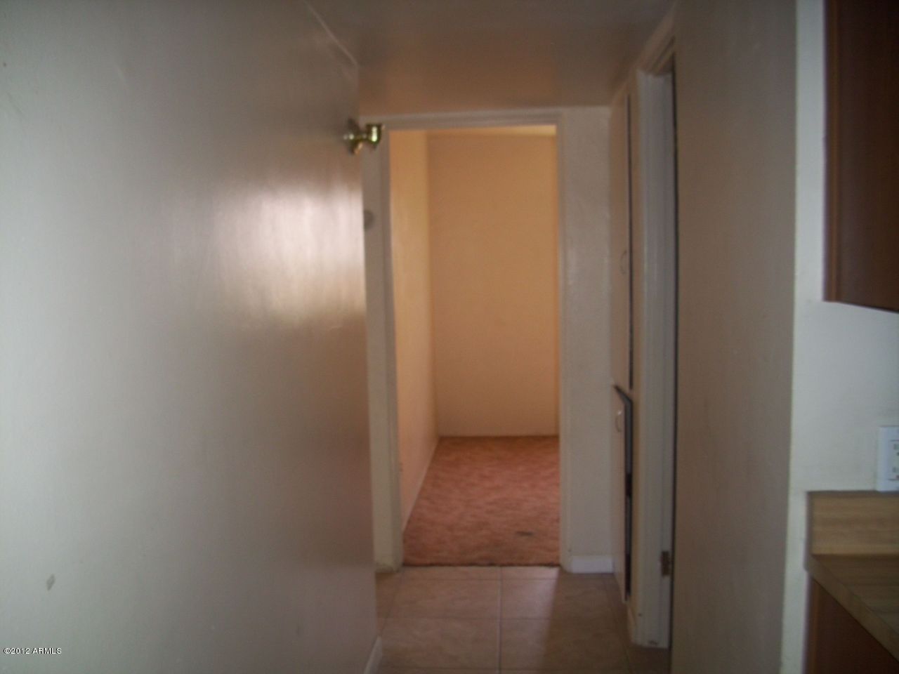 1528 West Roeser Road Phoenix, AZ 85041 - Photo 22 of 25 C:\fakepath\hallway