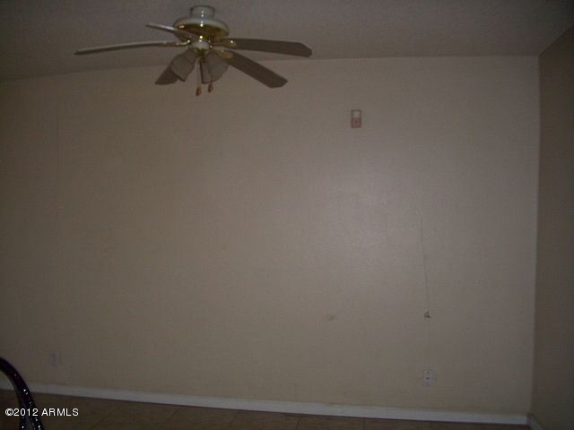 1528 West Roeser Road Phoenix, AZ 85041 - Photo 10 of 25 C:\fakepath\023-276703 - Dining Area