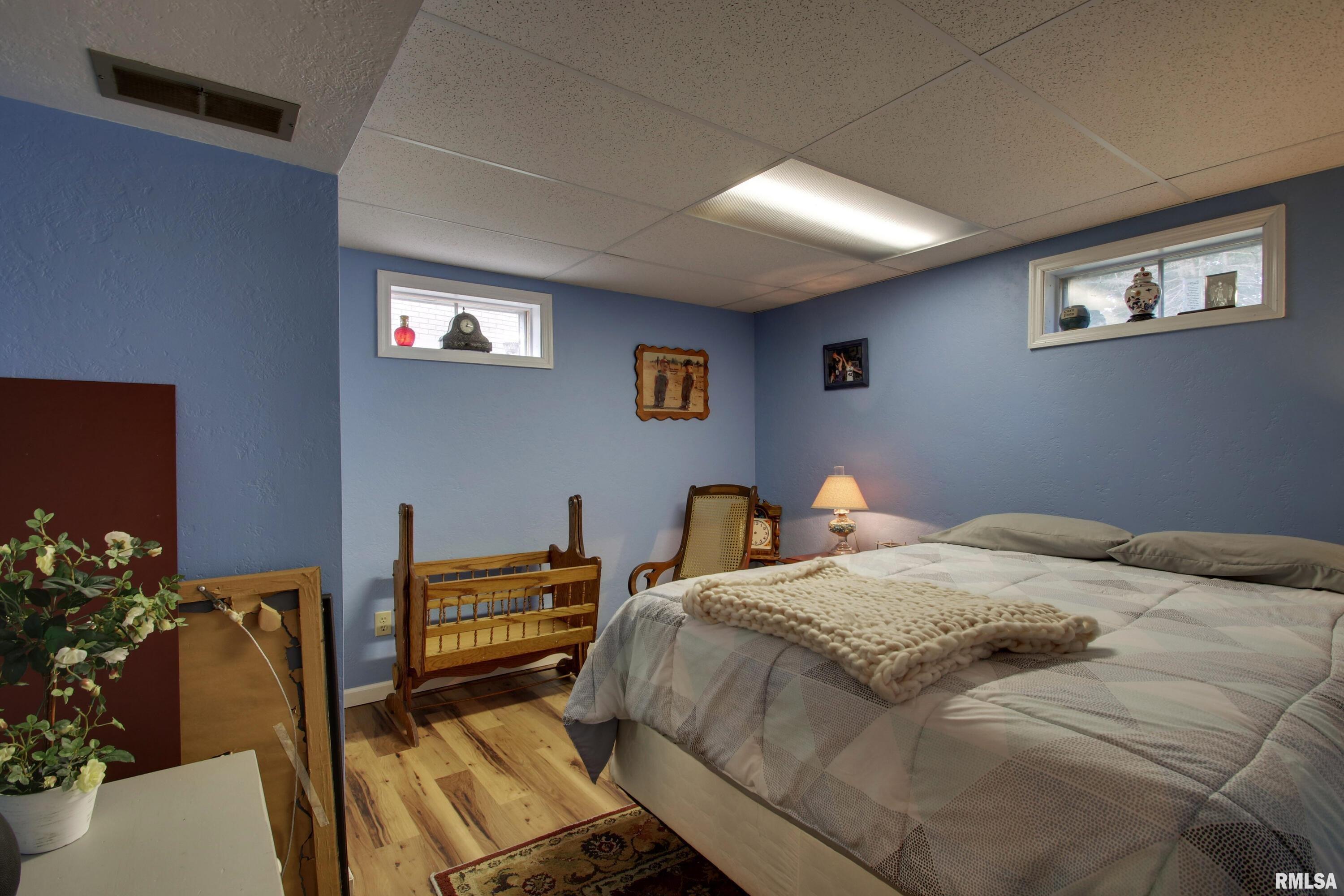 1240 Curtis Creek Road Quincy, IL 62301 - Photo 23 of 26 Gallery Image 23