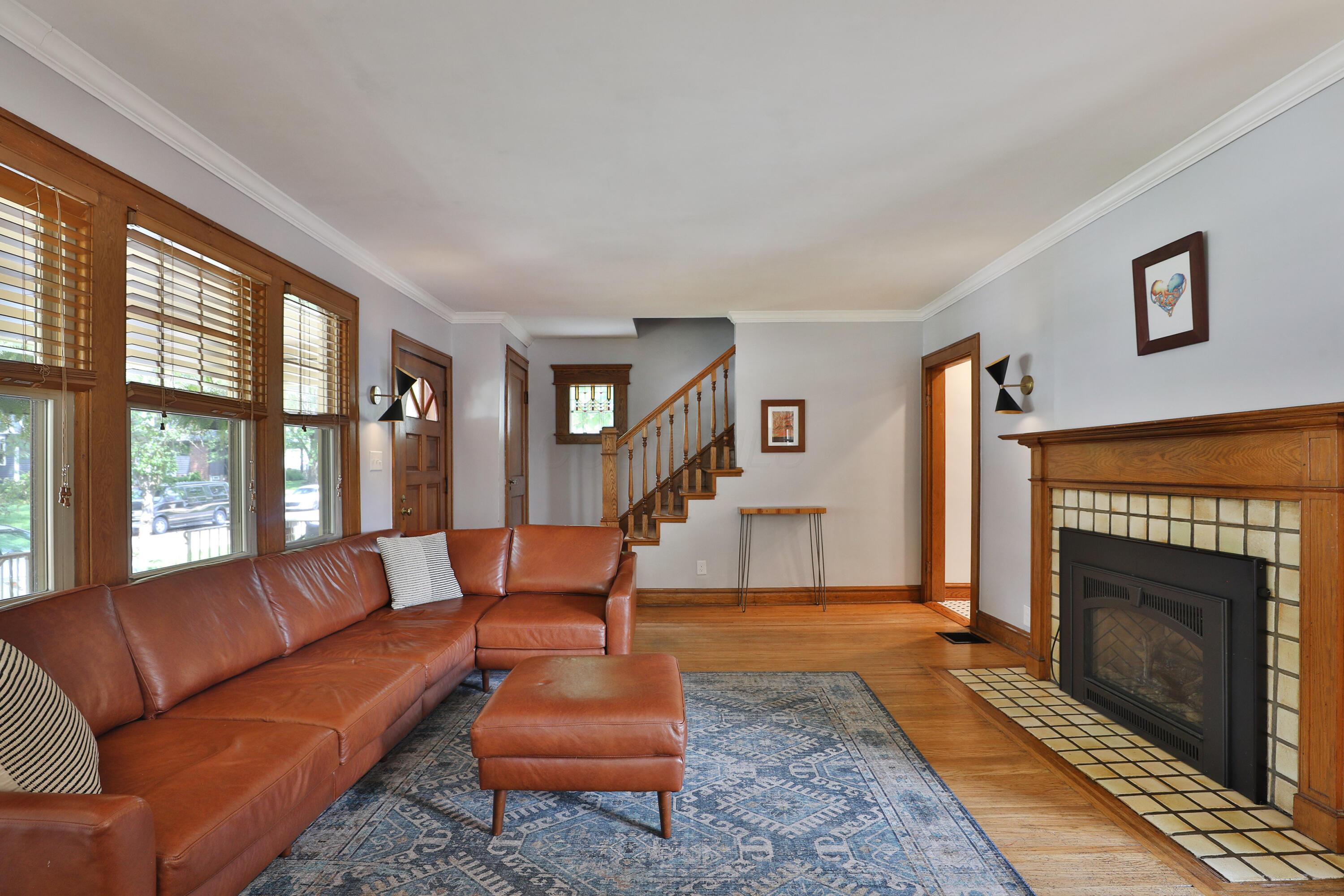 203 Winthrop Road Columbus, OH 43214 - Photo 12 of 60 103-Winthrop-11