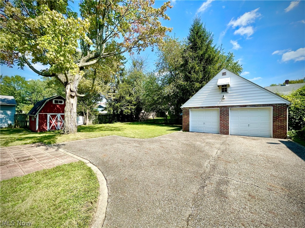 385 Massillon Road Akron, OH 44312 - Photo 4 of 24