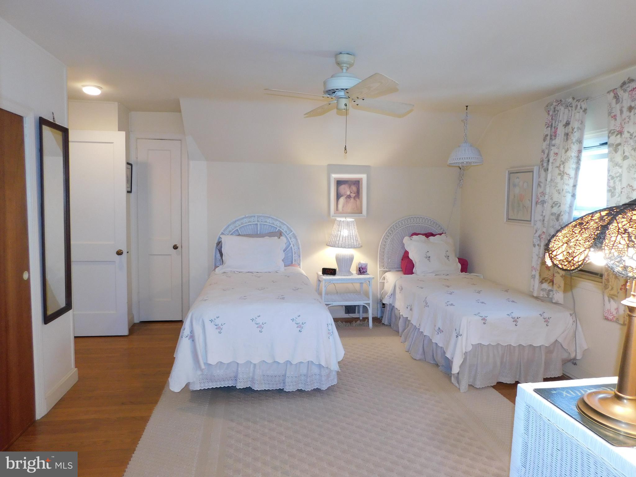 611 Fern Road Glenside, PA 19038 - Photo 38 of 71 Gallery Image 38