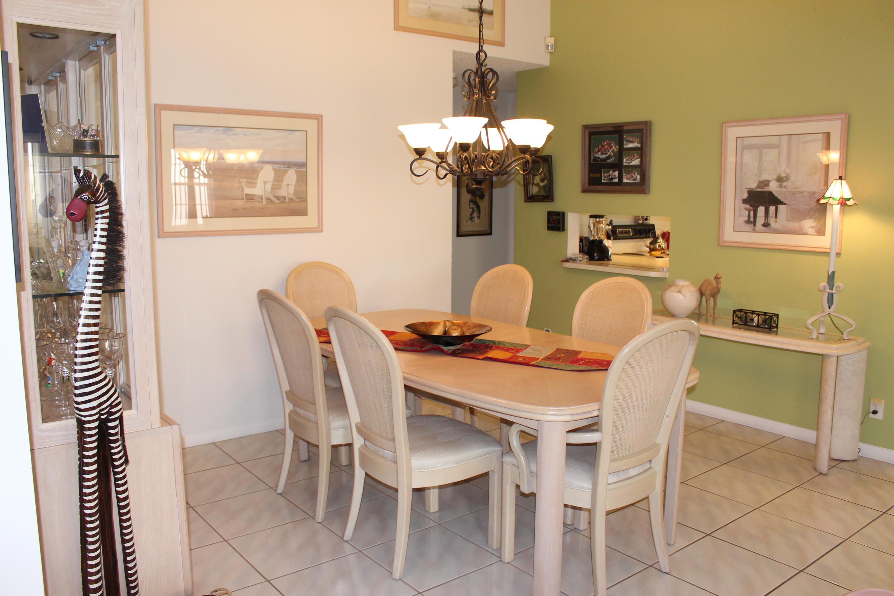 10001 Country Brook Road Boca Raton, FL 33428 - Photo 10 of 20 2021-06-02 21.51.00