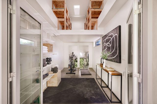 $1,798,665 | 1317 Keniston Avenue, Los Angeles, CA 90019