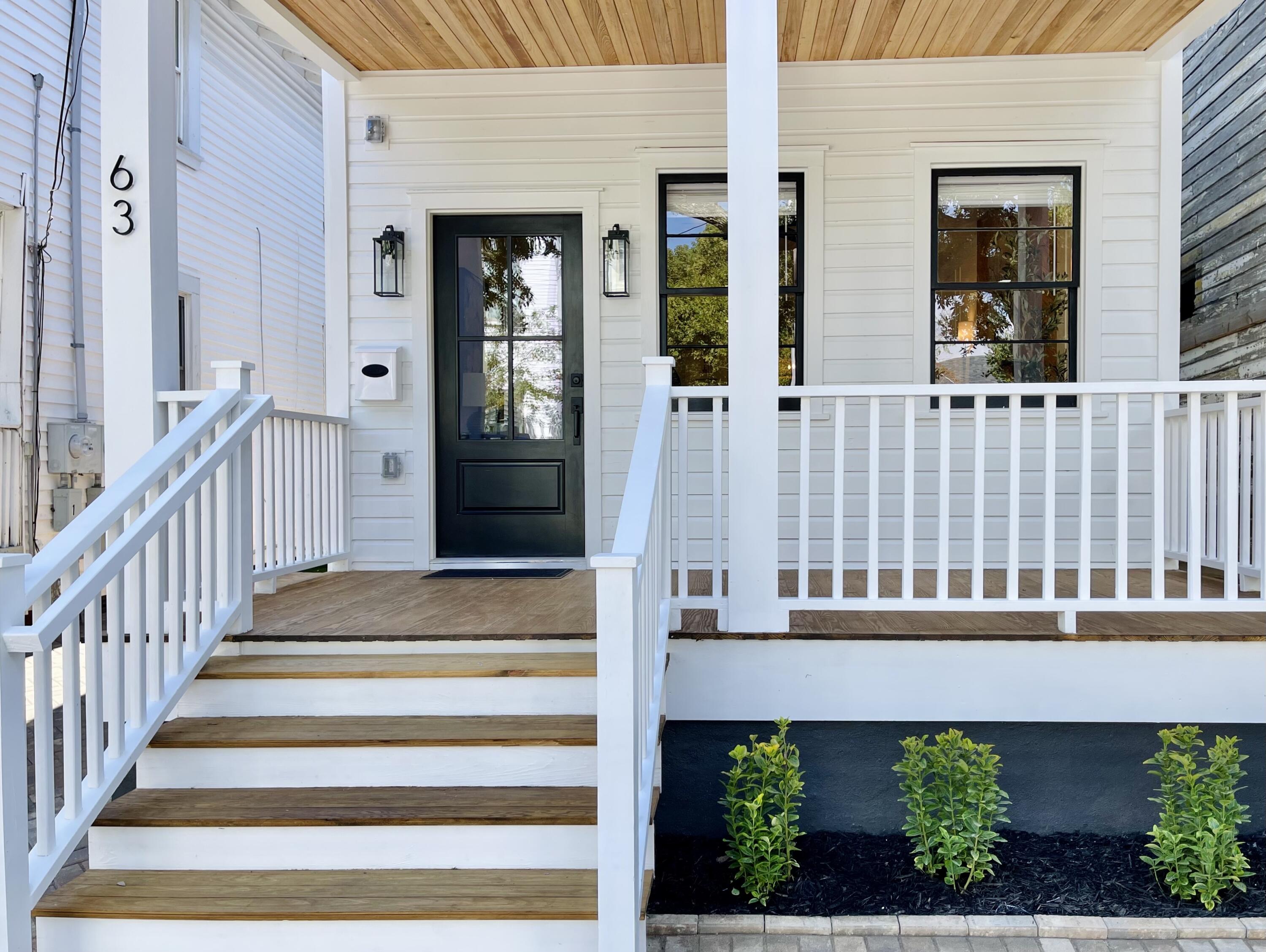 63 Simons Street Charleston, SC 29403 - Photo 3 of 47 104