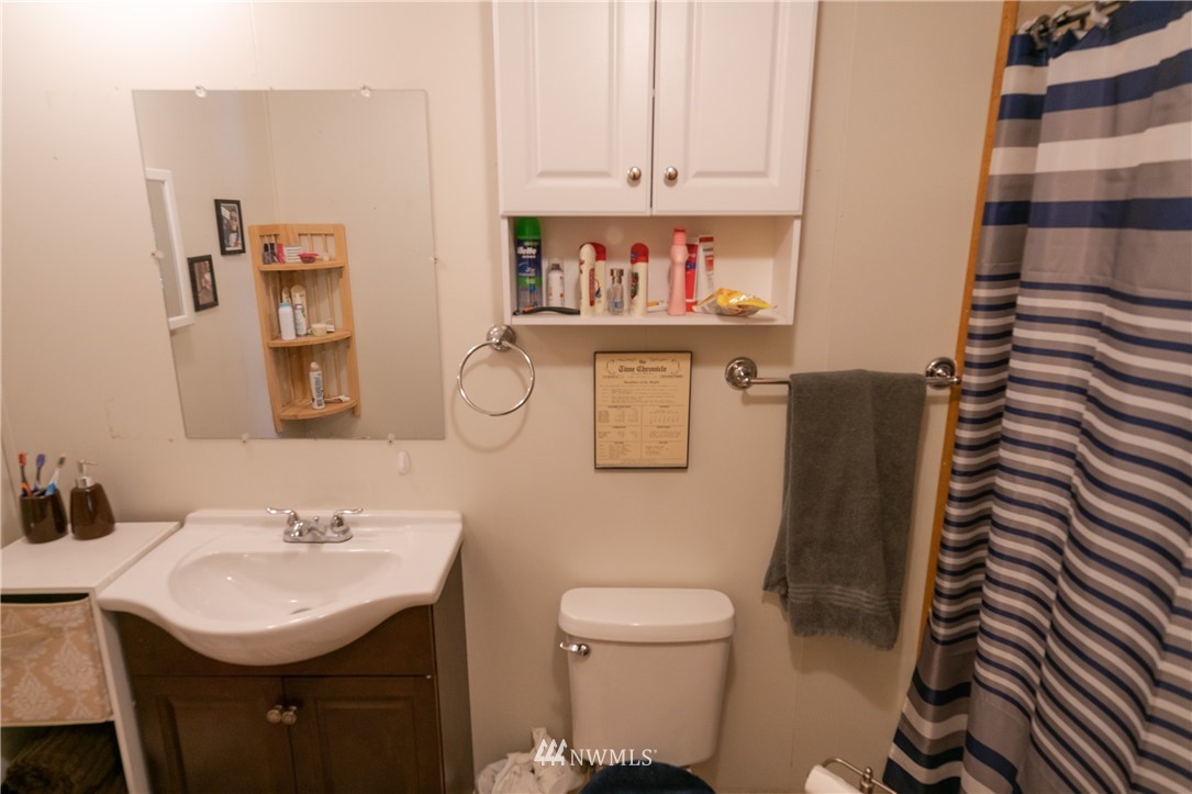 6480 Navarre Coulee Road Chelan, WA 98816 - Photo 16 of 21 Gallery Image 16