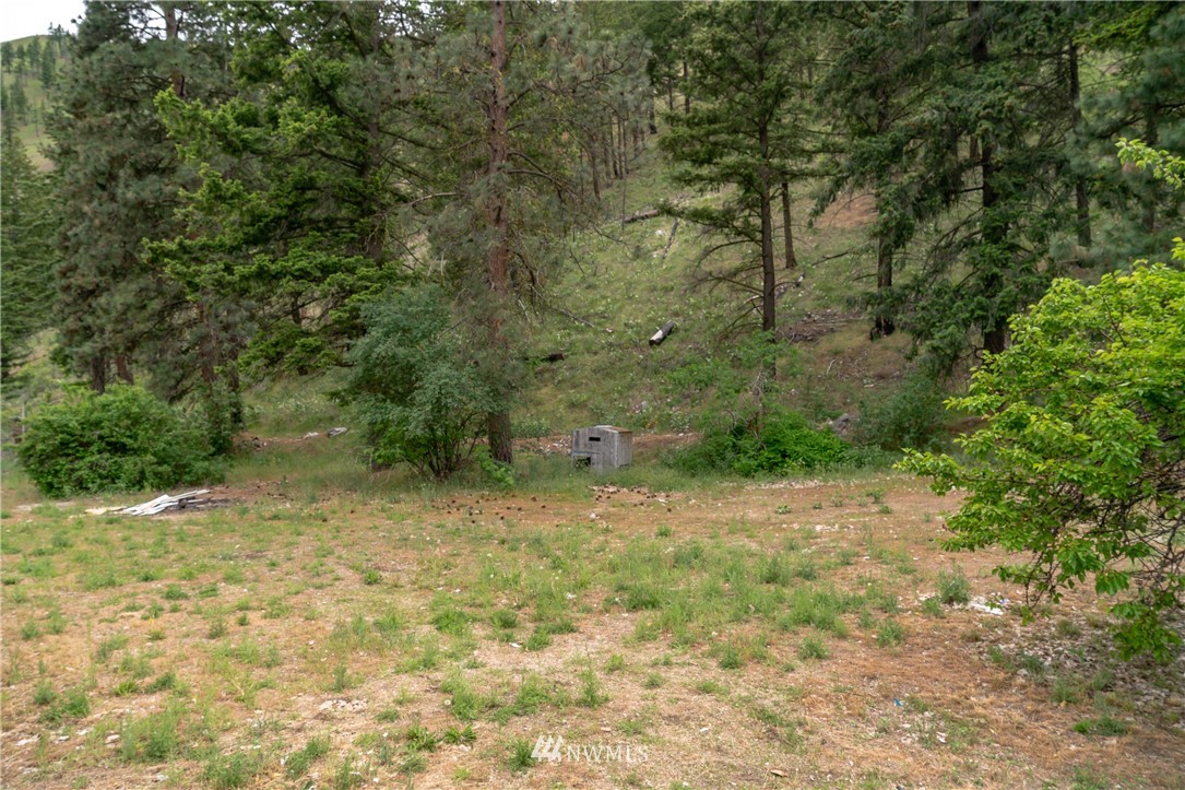6480 Navarre Coulee Road Chelan, WA 98816 - Photo 20 of 21 Gallery Image 20