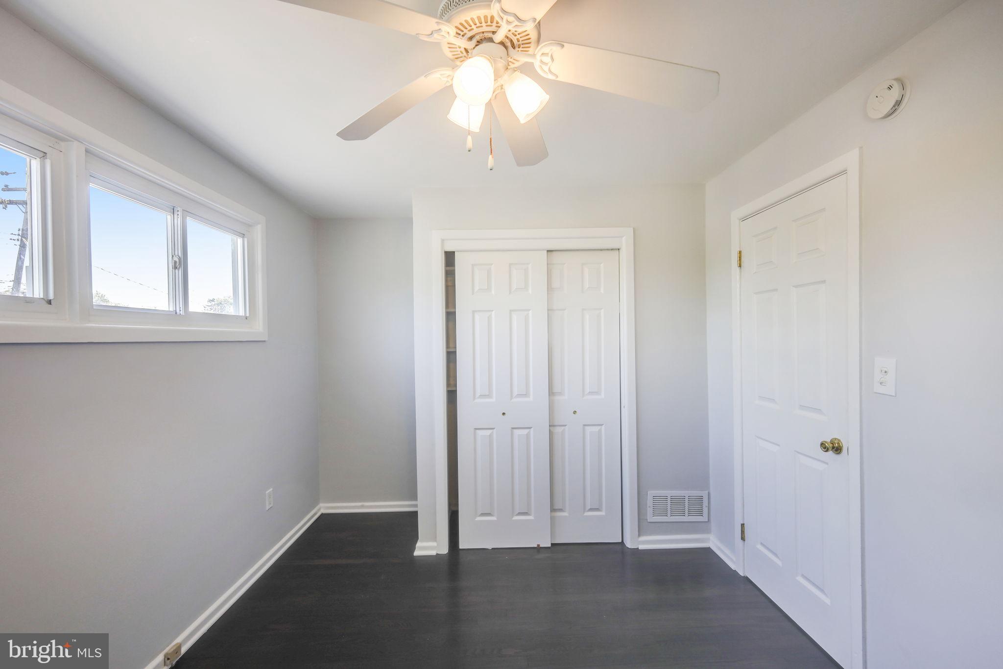 2 Appian Way Pasadena, MD 21122 - Photo 19 of 34