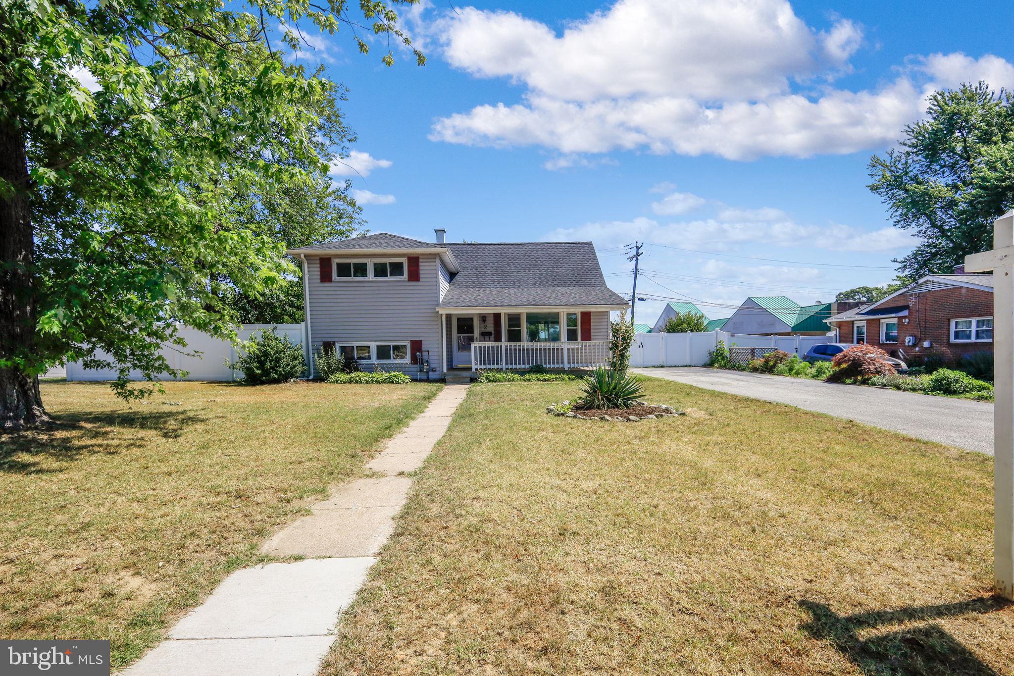 2 Appian Way Pasadena, MD 21122 - Photo 2 of 34