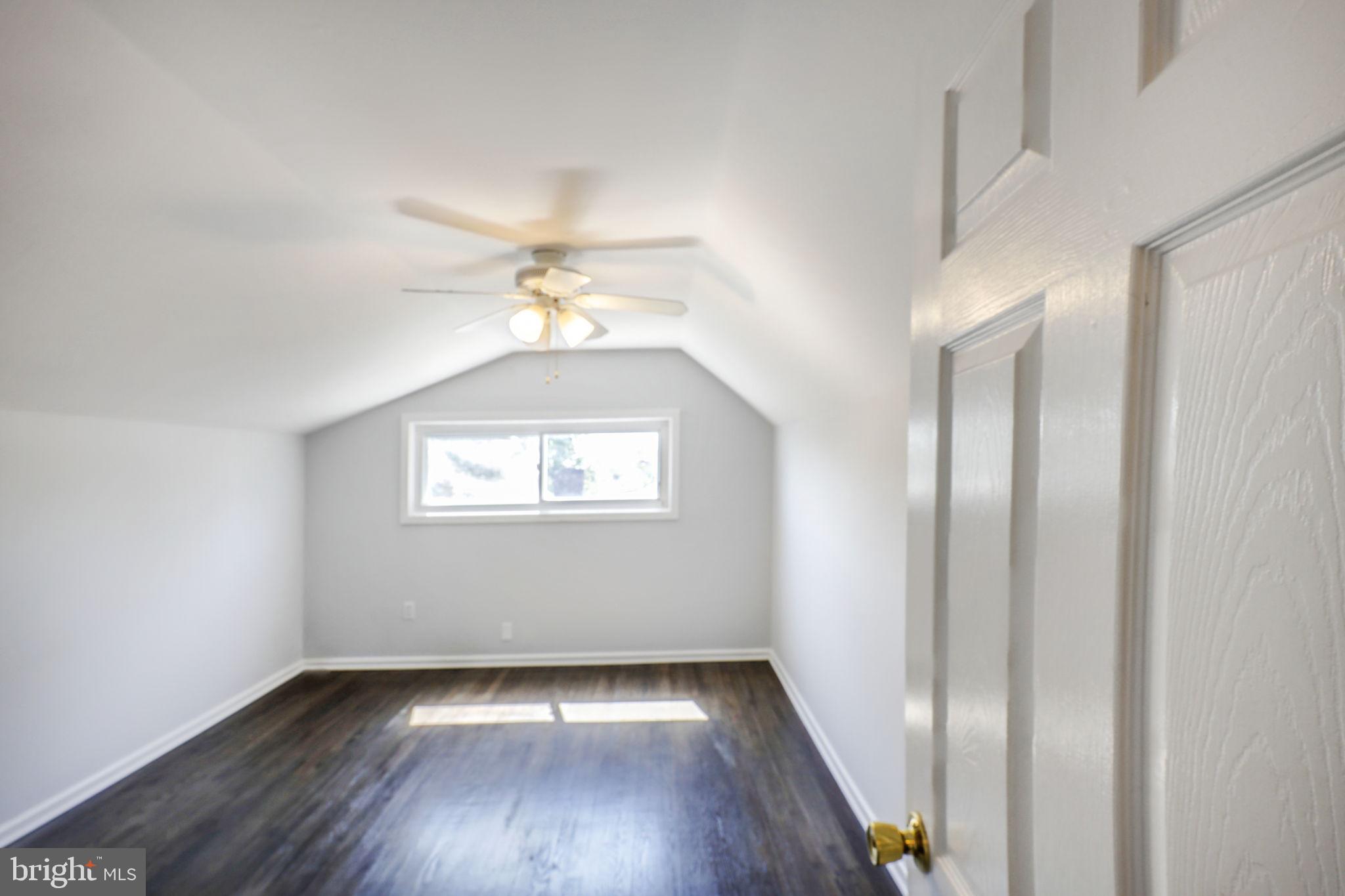 2 Appian Way Pasadena, MD 21122 - Photo 22 of 34