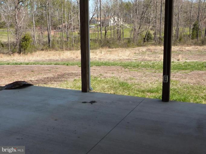 3286 Courtney School Road Midland, VA 22728 - Photo 20 of 28 Patio