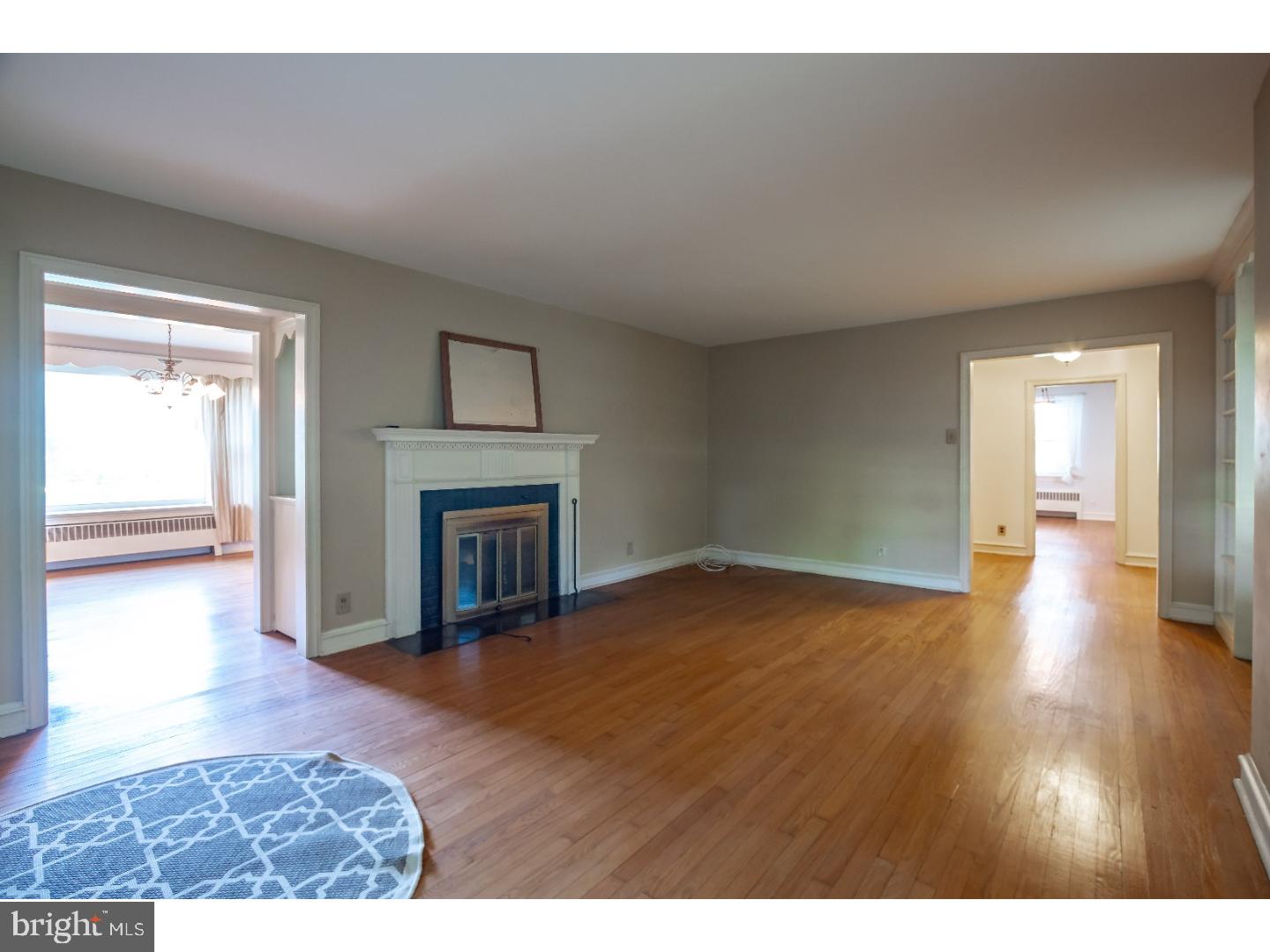 777 Arch Street Spring City, PA 19475 - Photo 4 of 22 Living Room