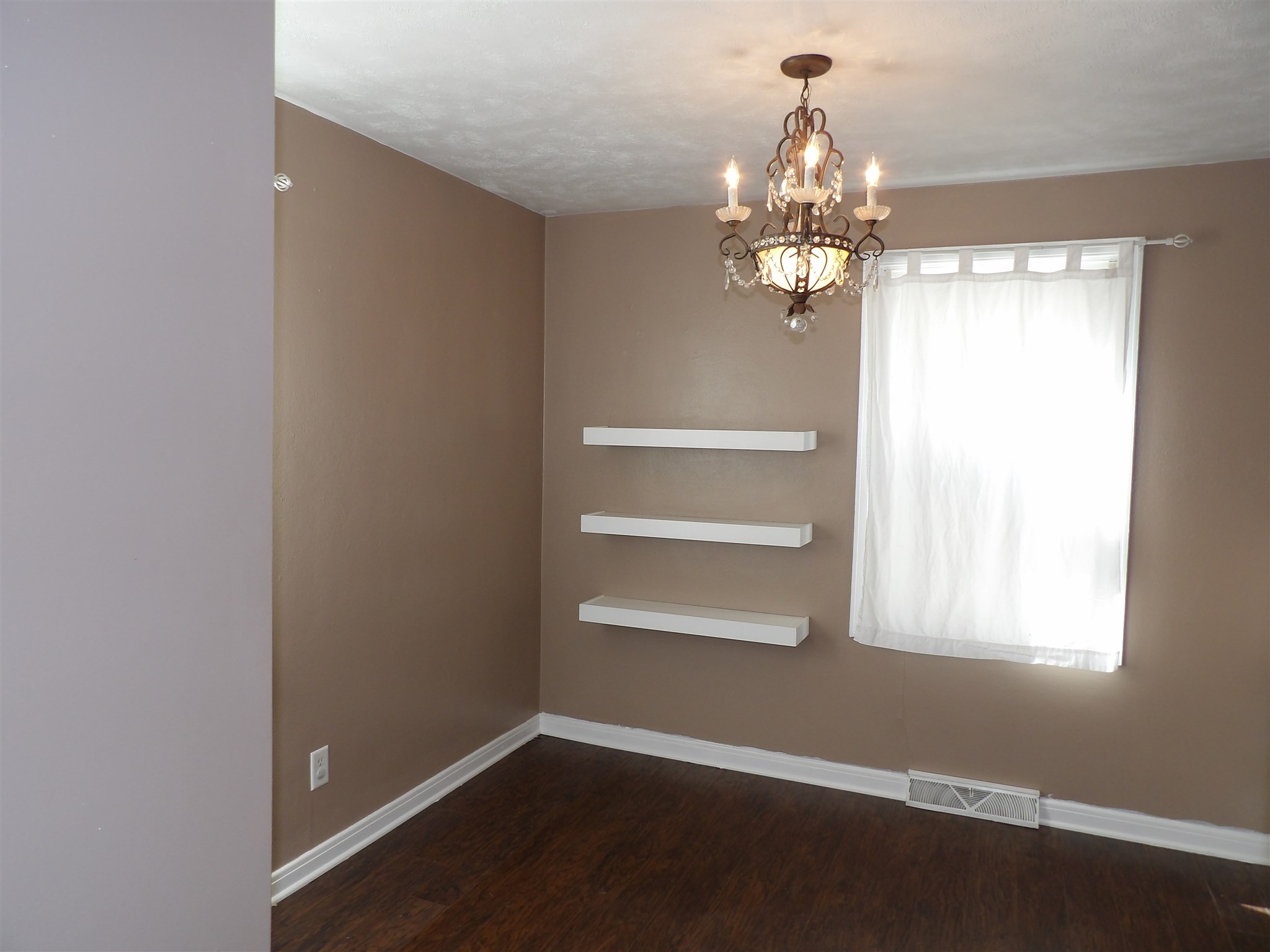 1928 North 19th Street Springfield, IL 62702 - Photo 10 of 18 Gallery Image 10