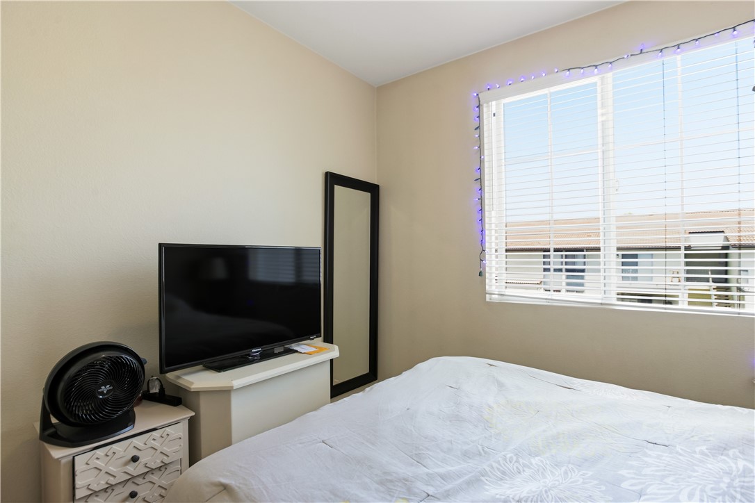 310 Sunset Way, Unit 5 Oceanside, CA 92058 - Photo 17 of 27