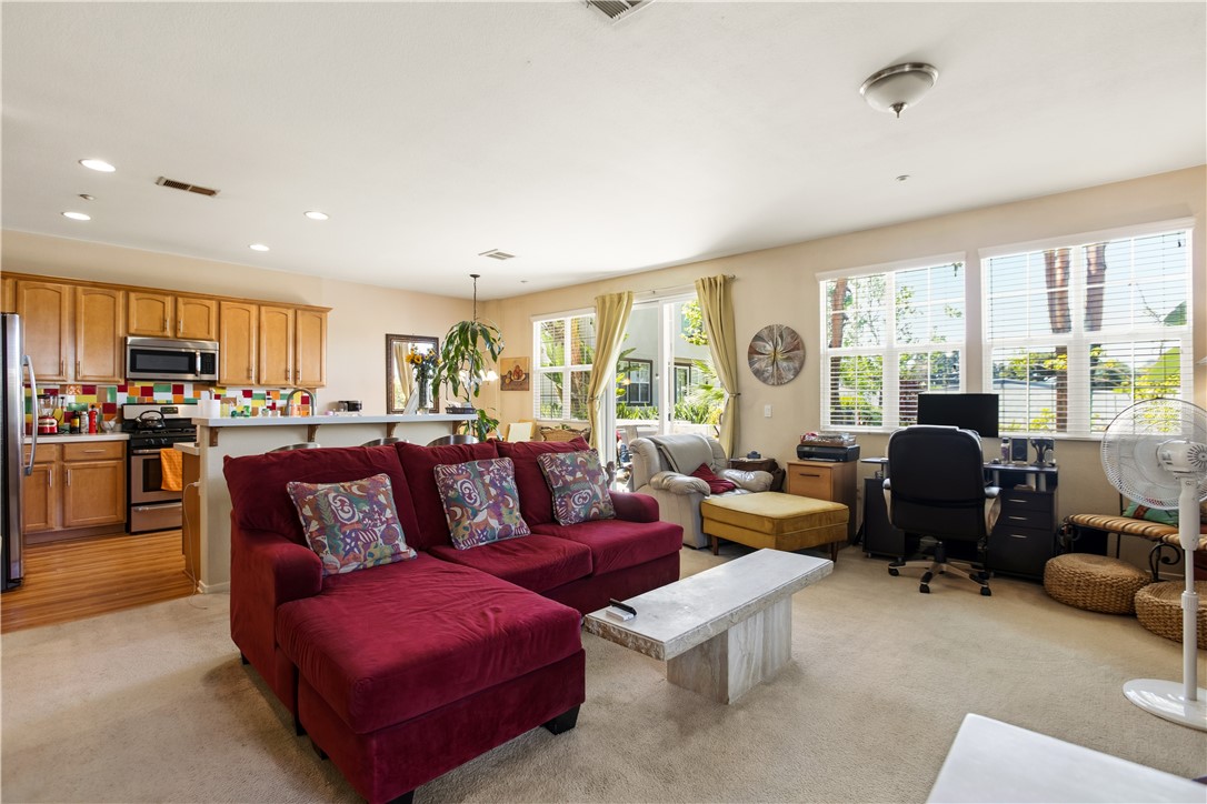 310 Sunset Way, Unit 5 Oceanside, CA 92058 - Photo 7 of 27