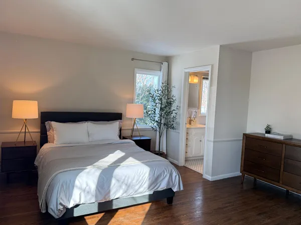 $3,900 | 6904 Gleason Road, Edina, MN 55439