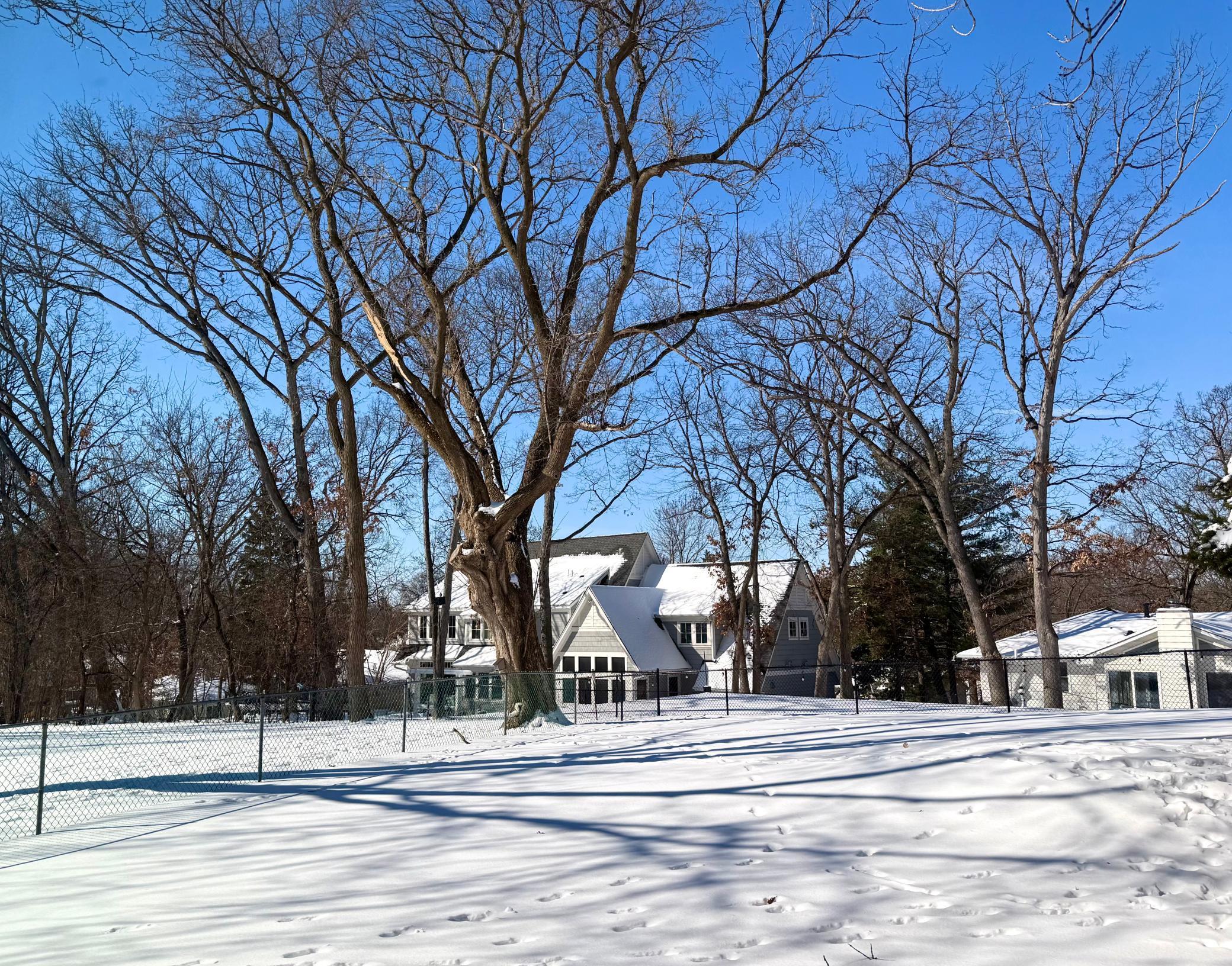 6904 Gleason Road Edina, MN 55439 - Photo 10 of 18