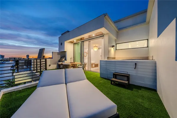 $2,819,500 | 4098 Northeast 167th Street, Unit 9, North Miami Beach, FL 33160