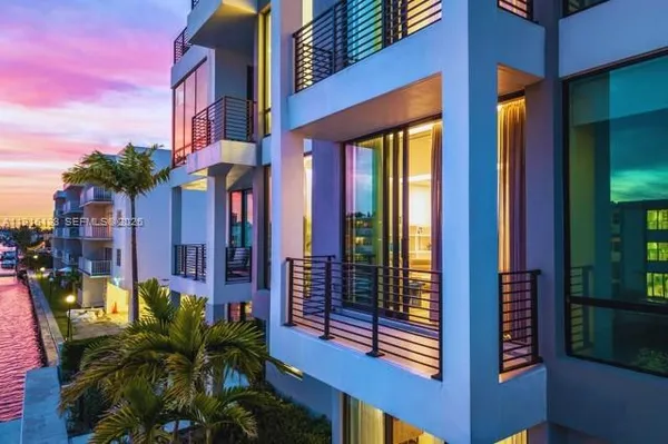 $2,819,500 | 4098 Northeast 167th Street, Unit 9, North Miami Beach, FL 33160