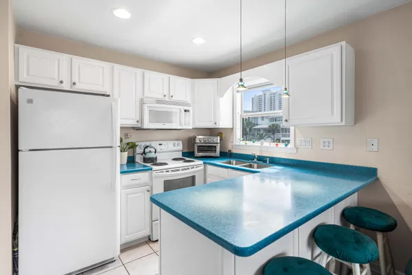 $345,000 | 1430 Tina Drive, Unit 10, Navarre, FL 32566