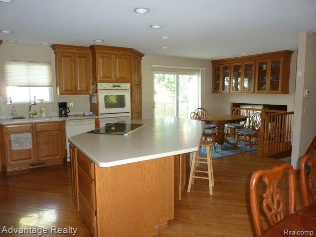53780 Bates Road New Baltimore, MI 48051 - Photo 7 of 38 P1080194.JPG