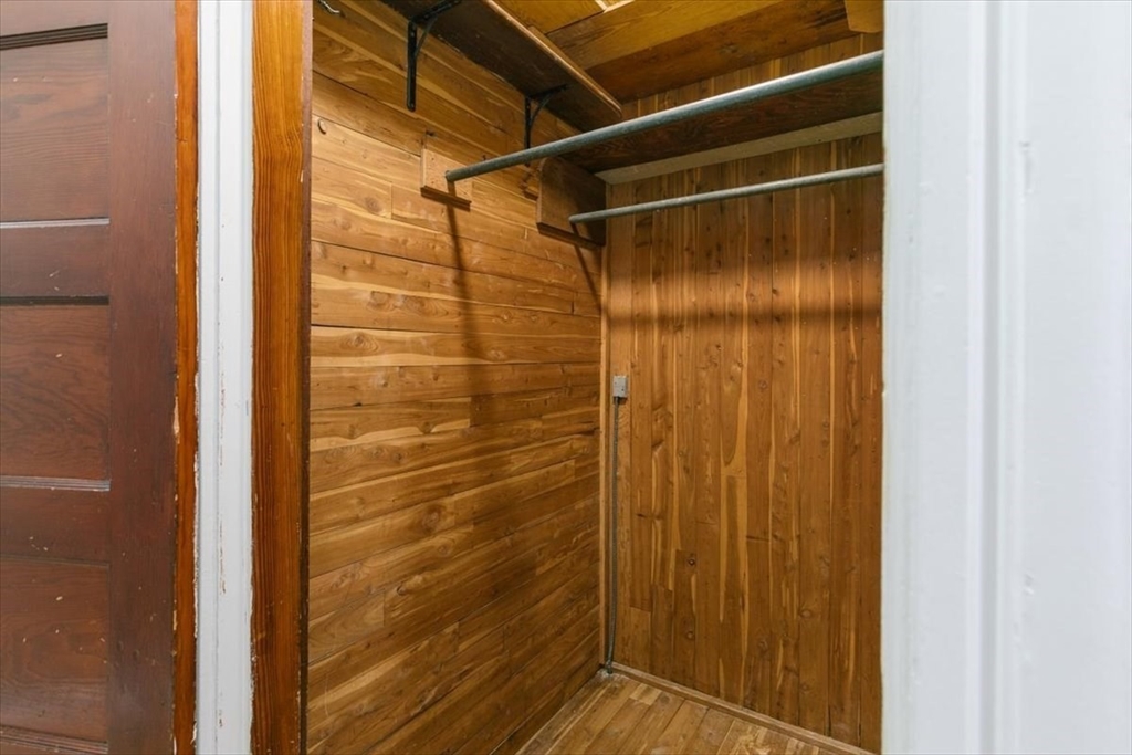 412 Cabot Street Beverly, MA 01915 - Photo 15 of 39