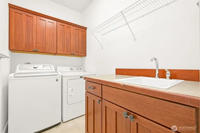 $565,000 | 6 Lake Louise Drive, Bellingham, WA 98229