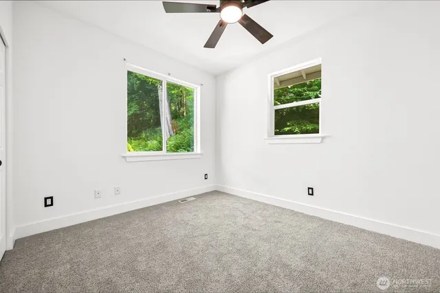 $565,000 | 6 Lake Louise Drive, Bellingham, WA 98229