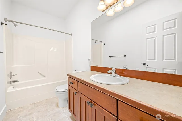 $565,000 | 6 Lake Louise Drive, Bellingham, WA 98229