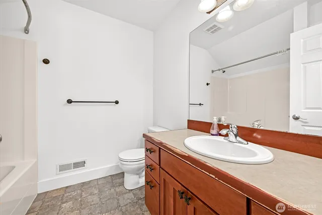 $565,000 | 6 Lake Louise Drive, Bellingham, WA 98229