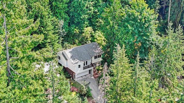 $565,000 | 6 Lake Louise Drive, Bellingham, WA 98229