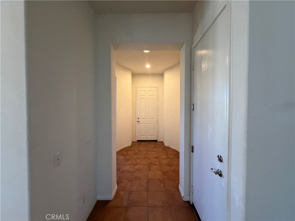 39161 Shree Road Temecula, CA 92591 - Photo 7 of 21 Gallery Image 7